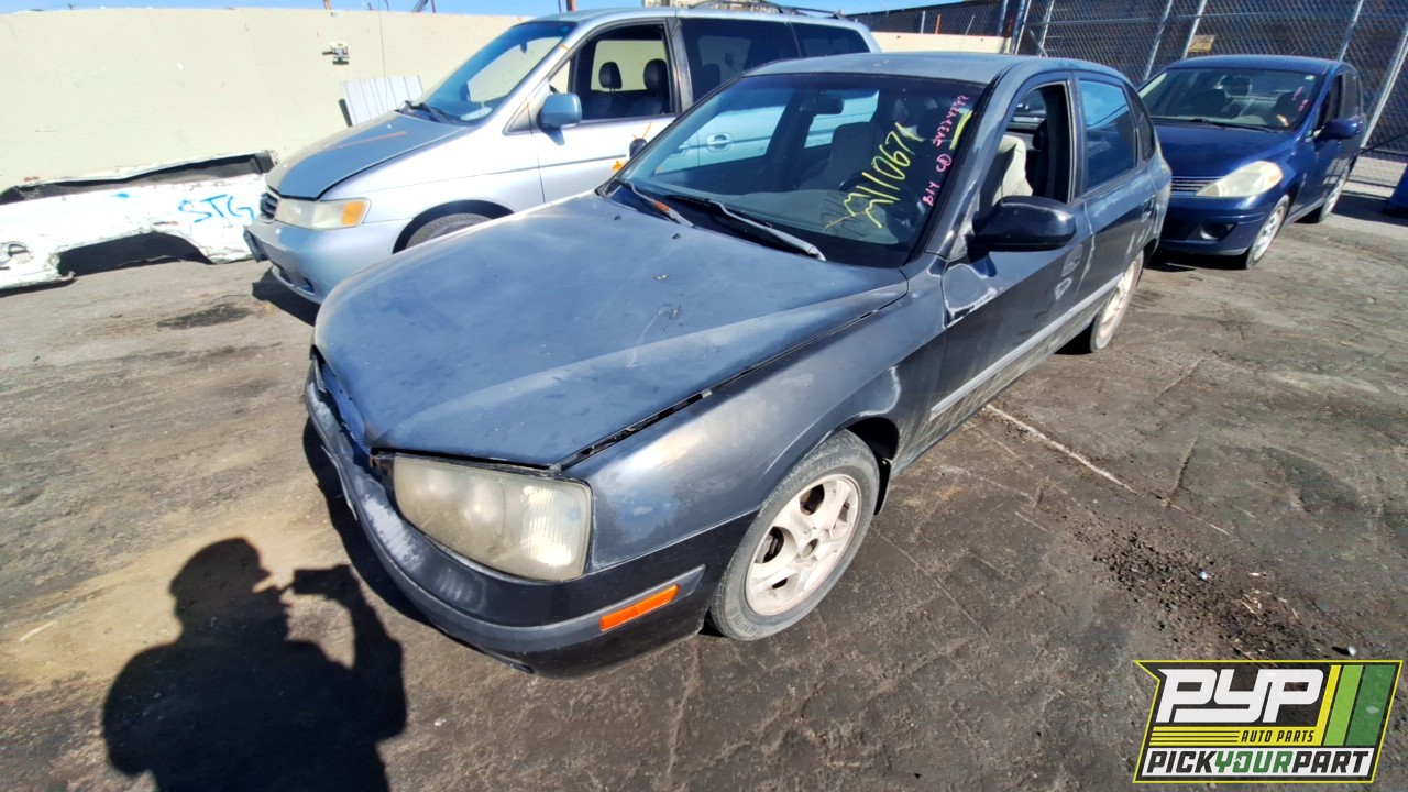 2002 HYUNDAI ELANTRA partes disponibles