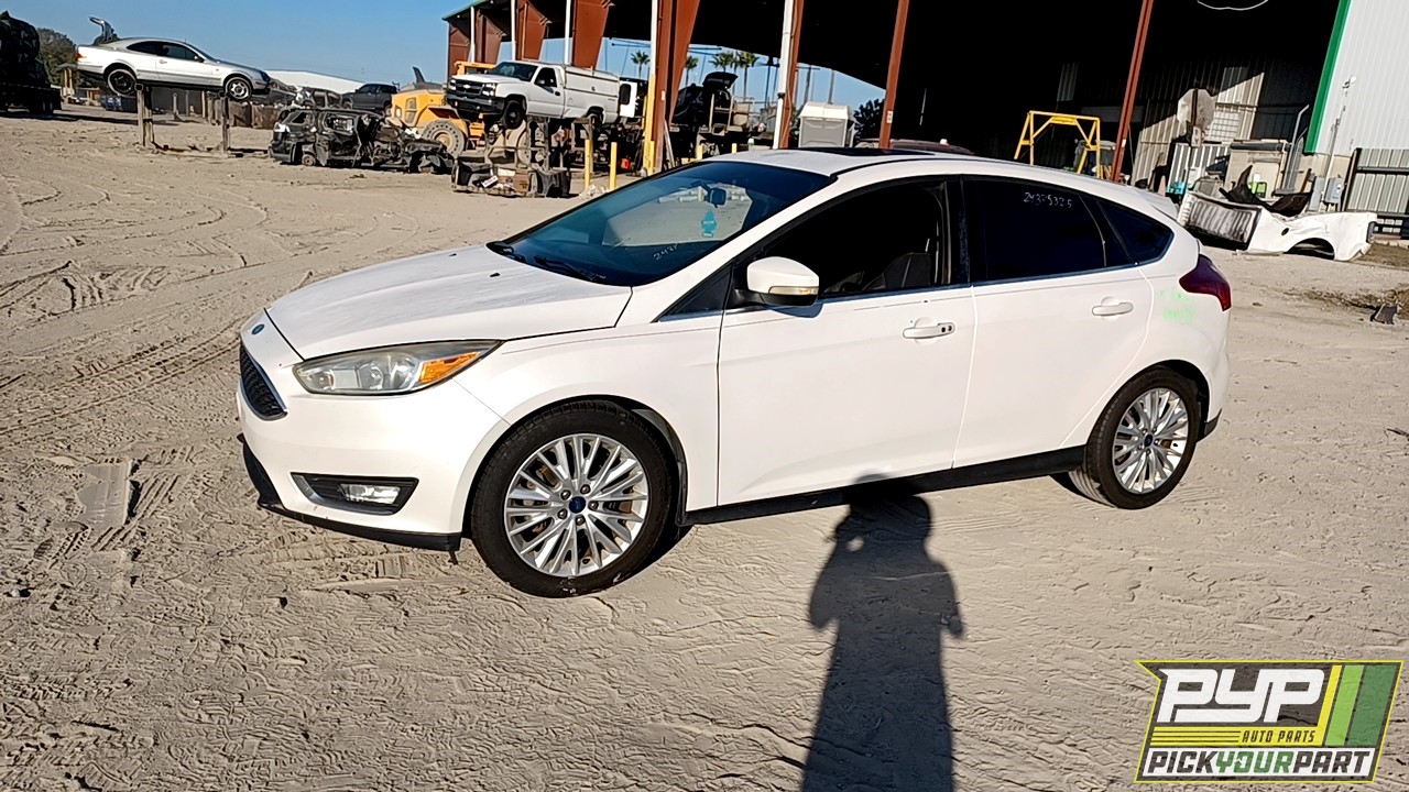 2015 FORD FOCUS partes disponibles