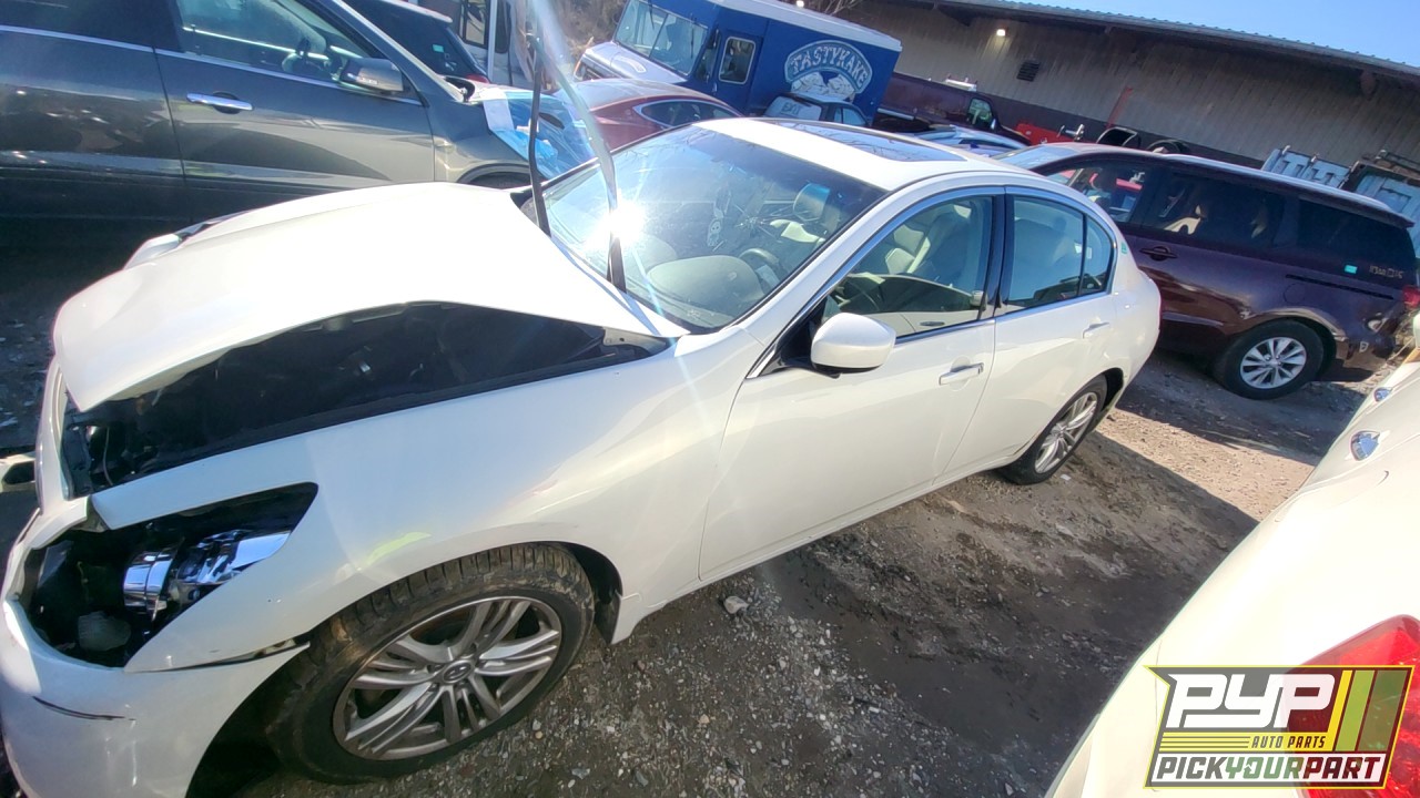 2011 INFINITI G37 partes disponibles