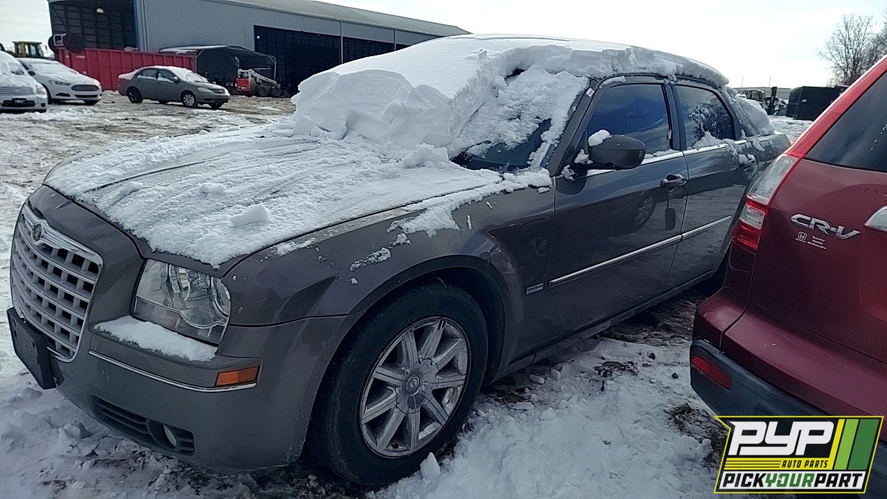2008 CHRYSLER 300 partes disponibles