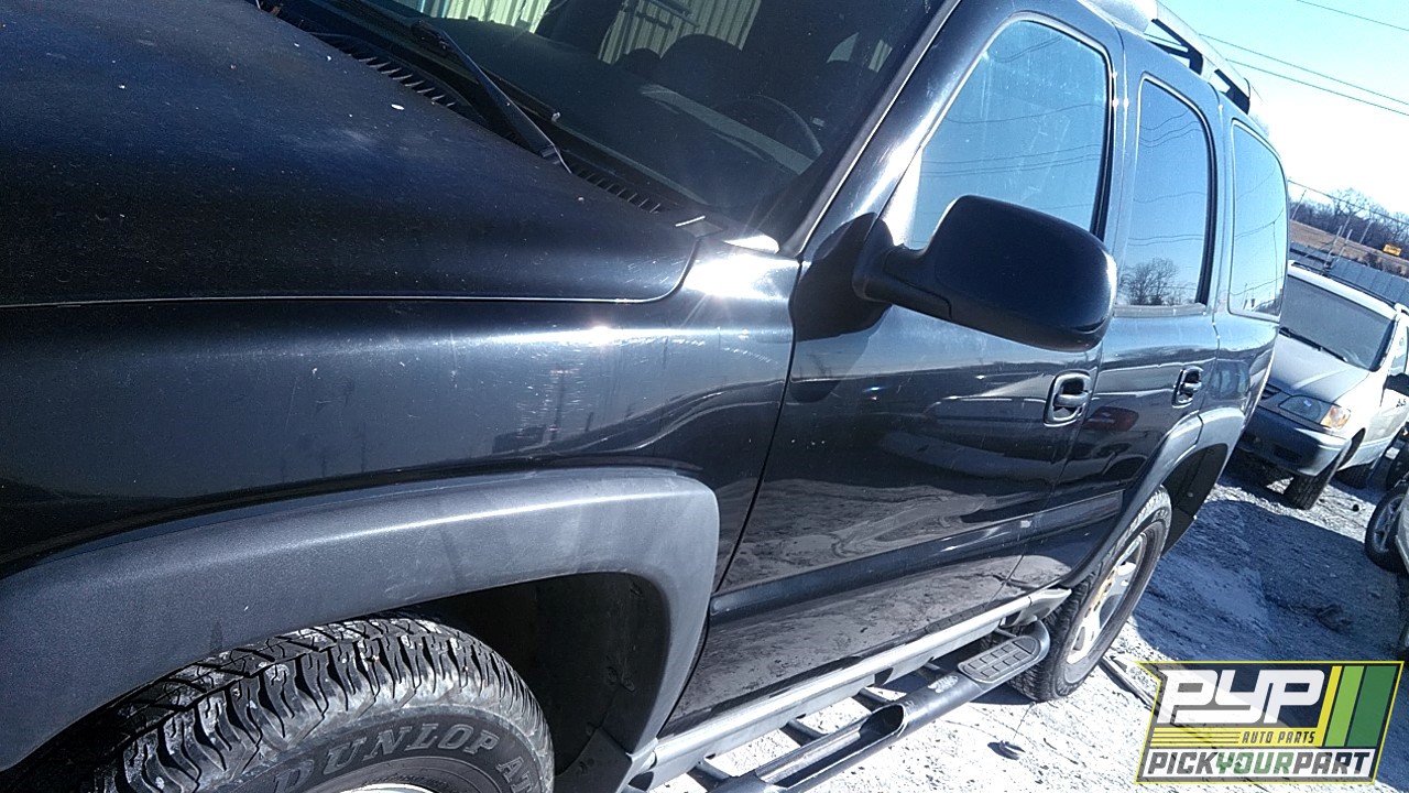2004 CHEVROLET TAHOE partes disponibles