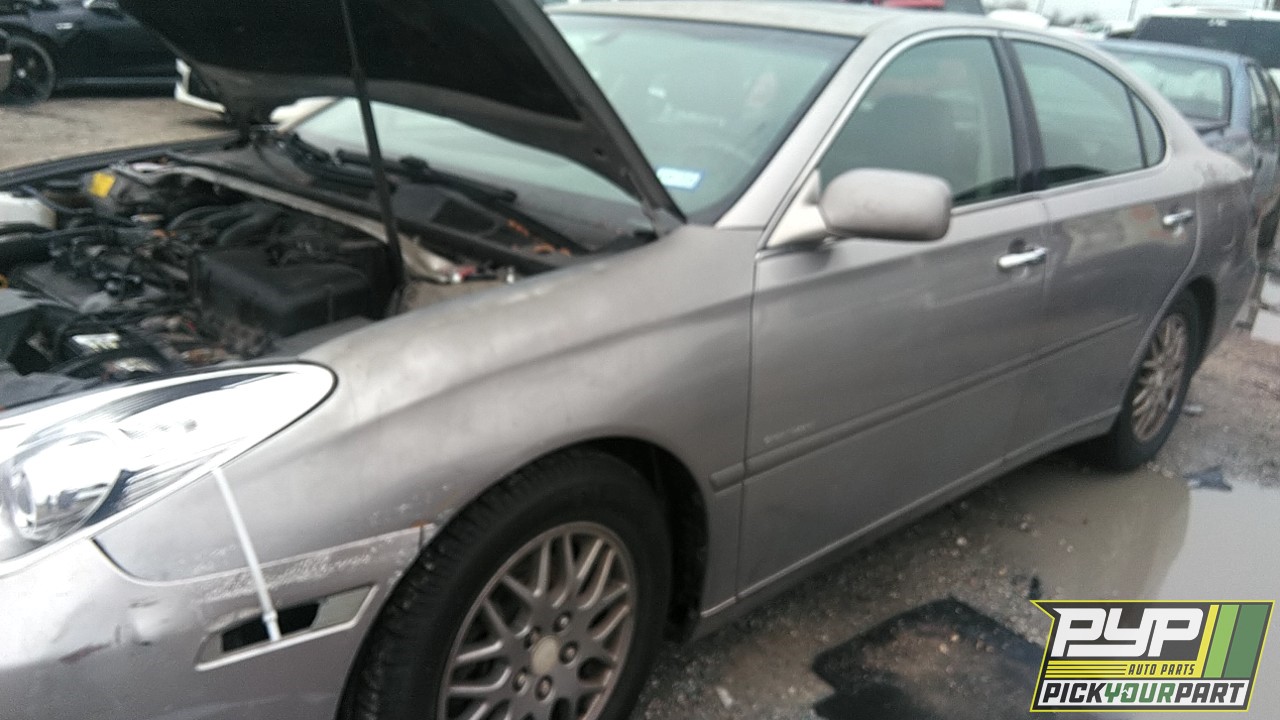 2004 LEXUS ES330 partes disponibles