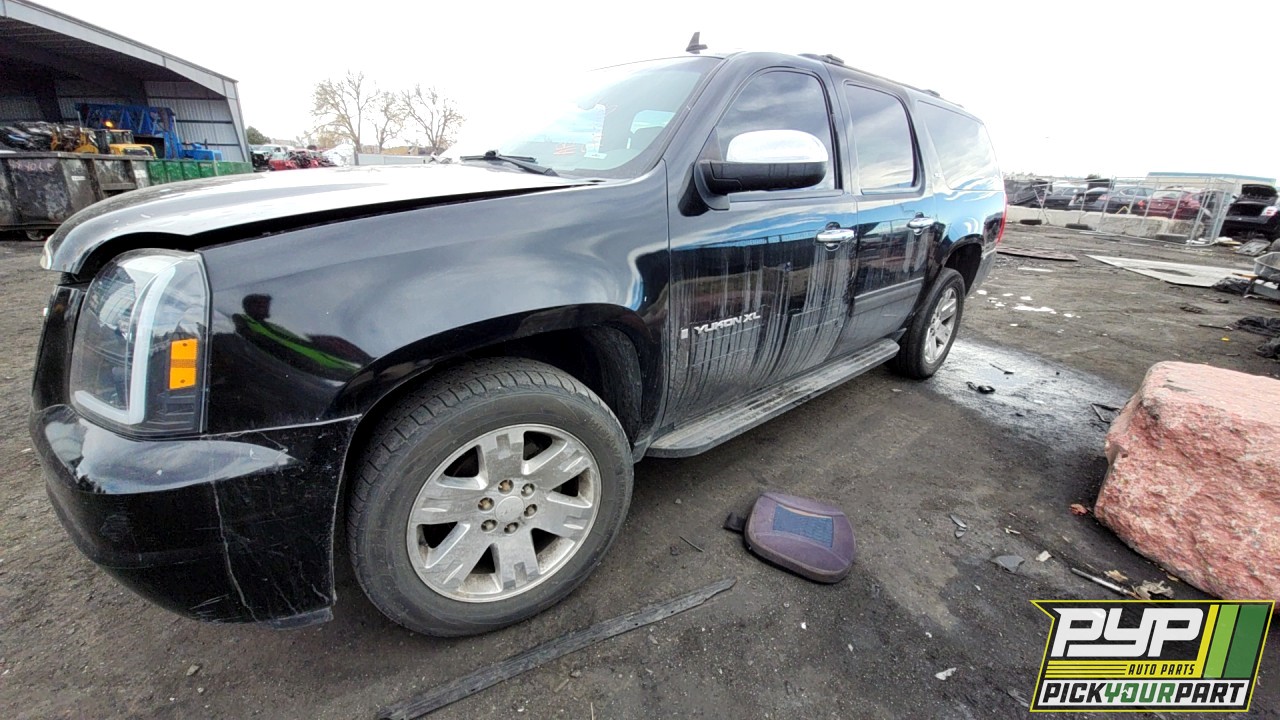 2009 GMC YUKON XL 1500 partes disponibles