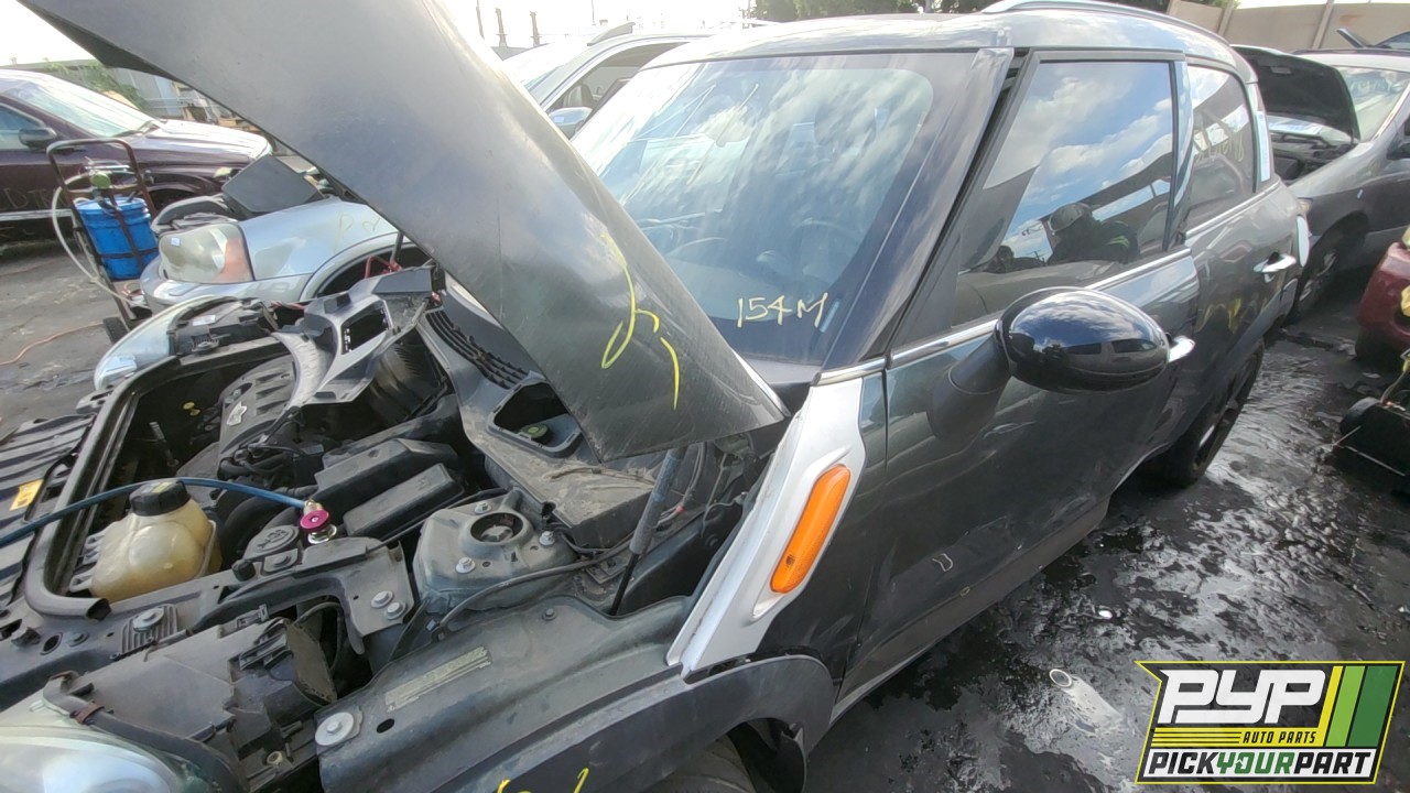 2014 MINI COOPER COUNTRYMAN partes disponibles