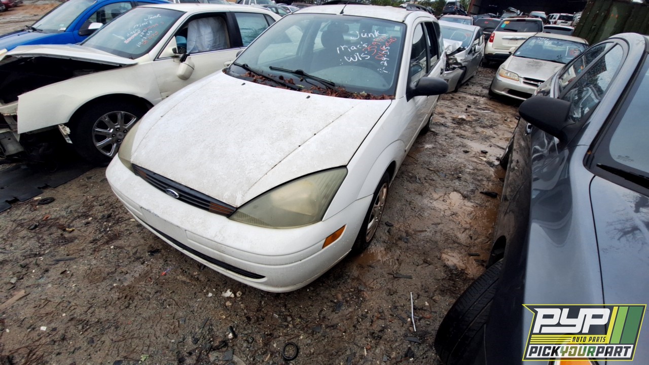 2004 FORD FOCUS available for parts