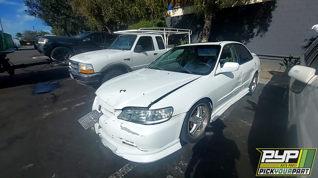2002 HONDA ACCORD partes disponibles