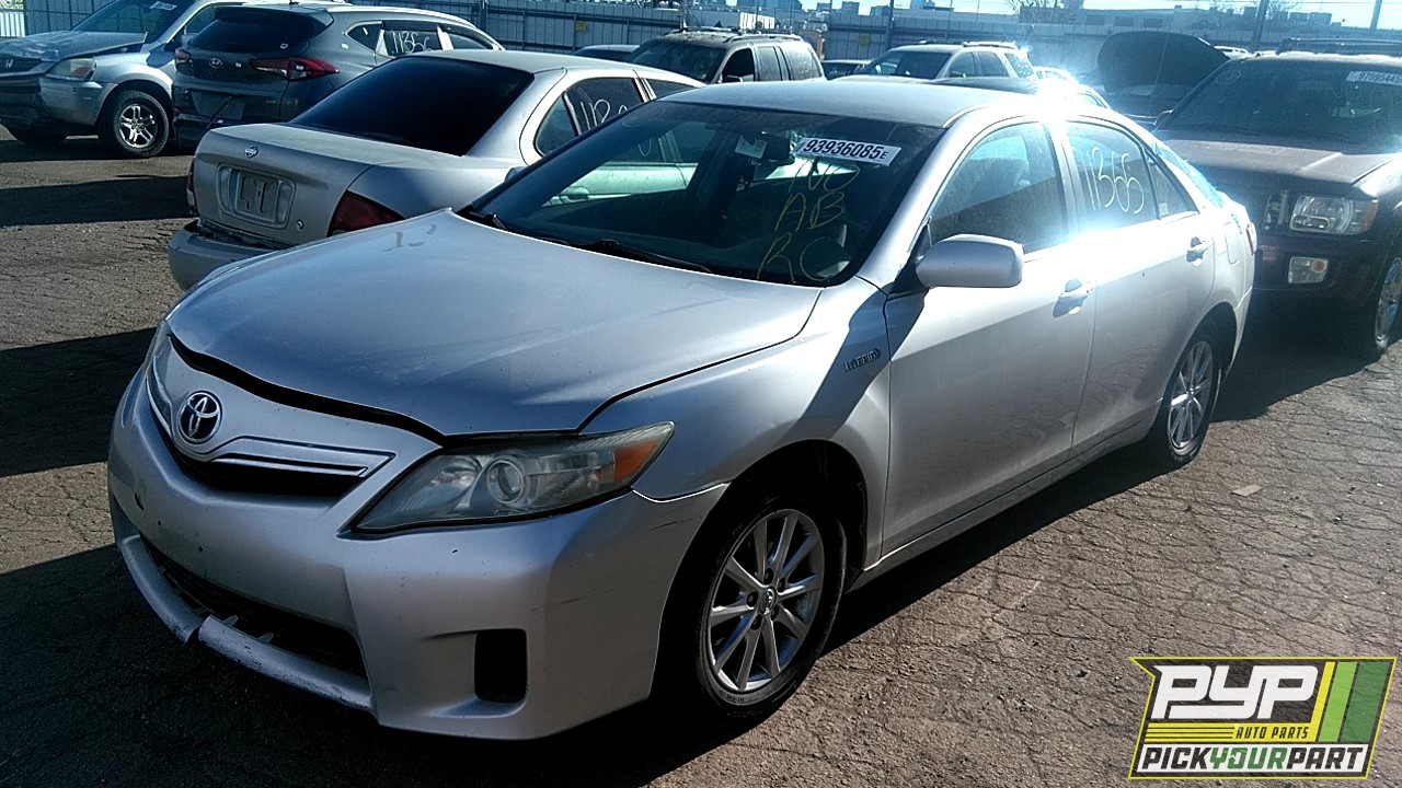 2011 TOYOTA CAMRY available for parts