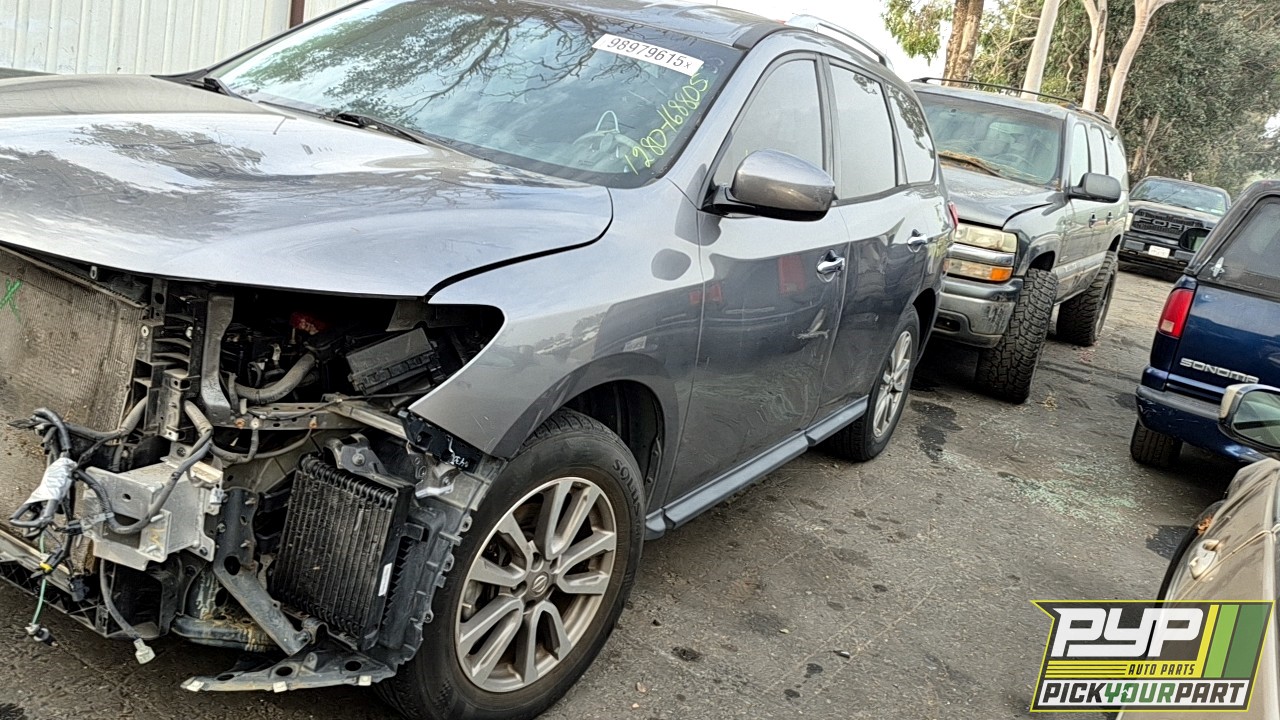 2015 NISSAN PATHFINDER partes disponibles