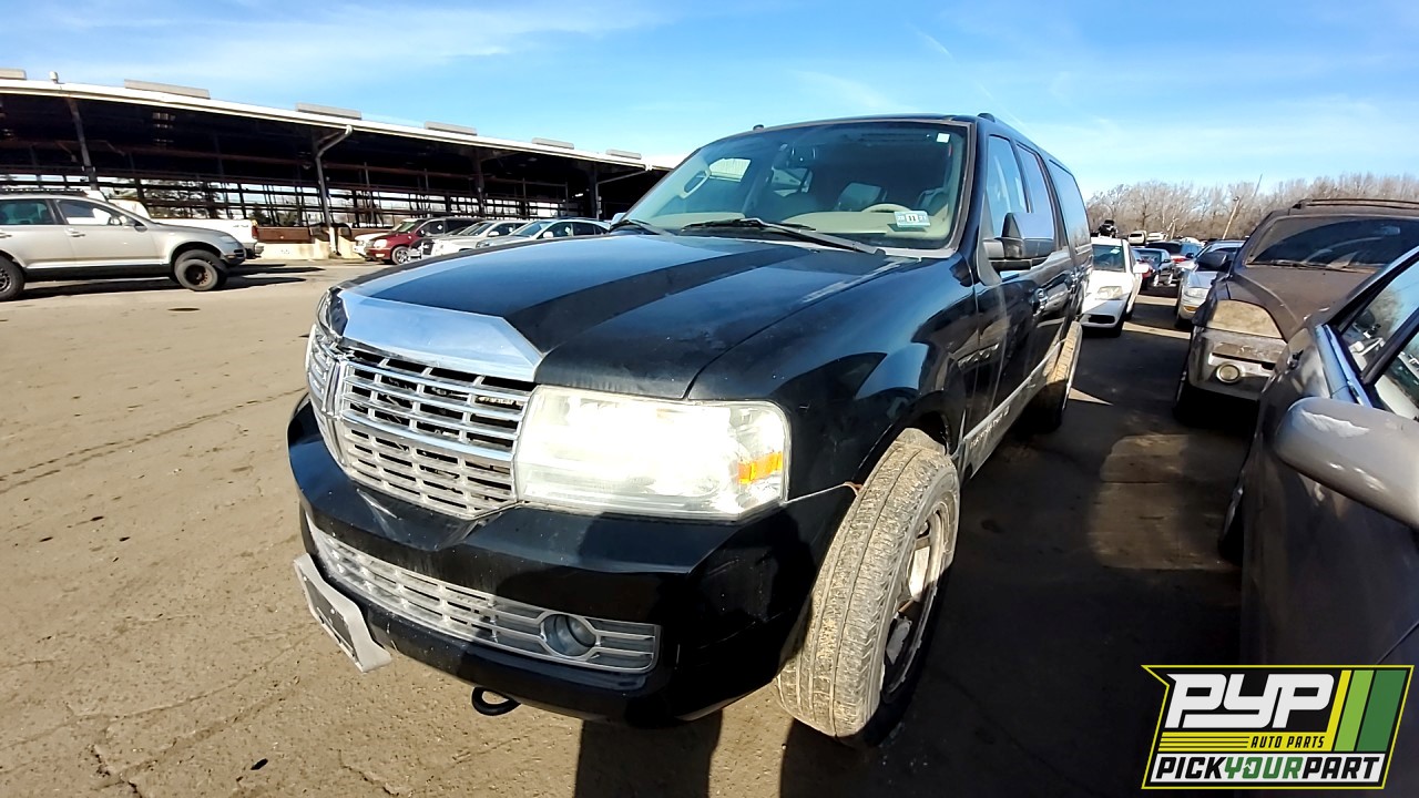 2008 LINCOLN NAVIGATOR available for parts