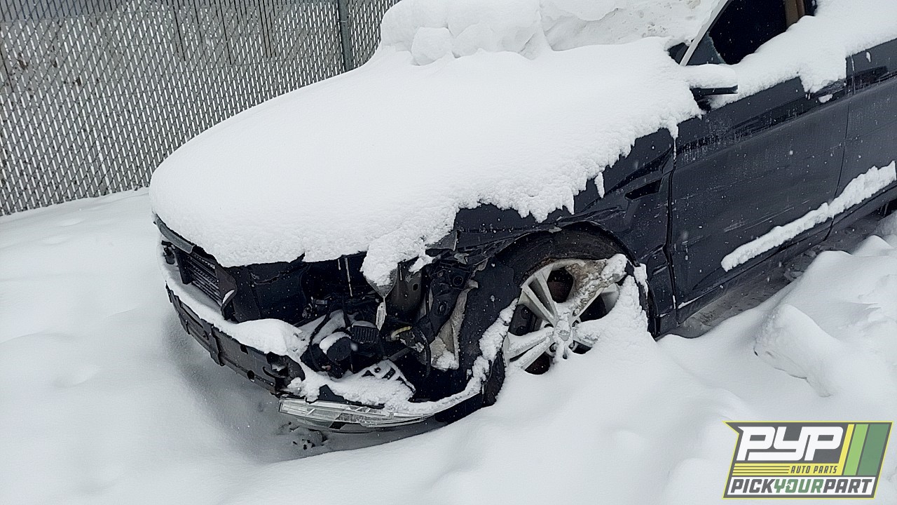 2016 FORD TAURUS available for parts
