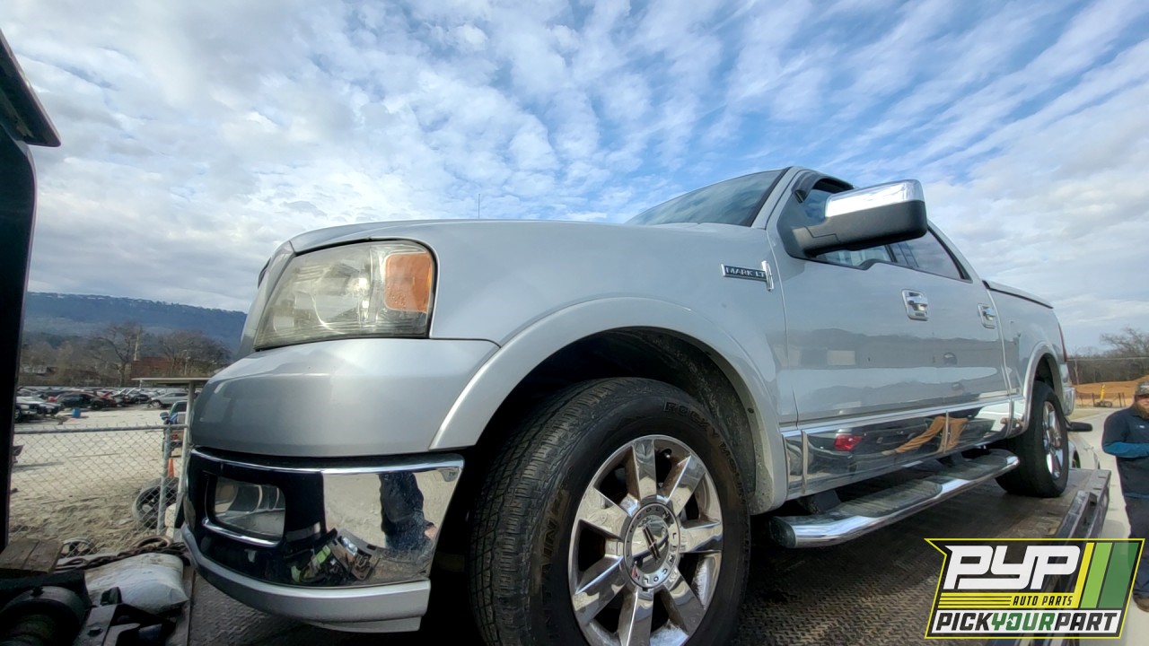 2006 LINCOLN MARK LT available for parts