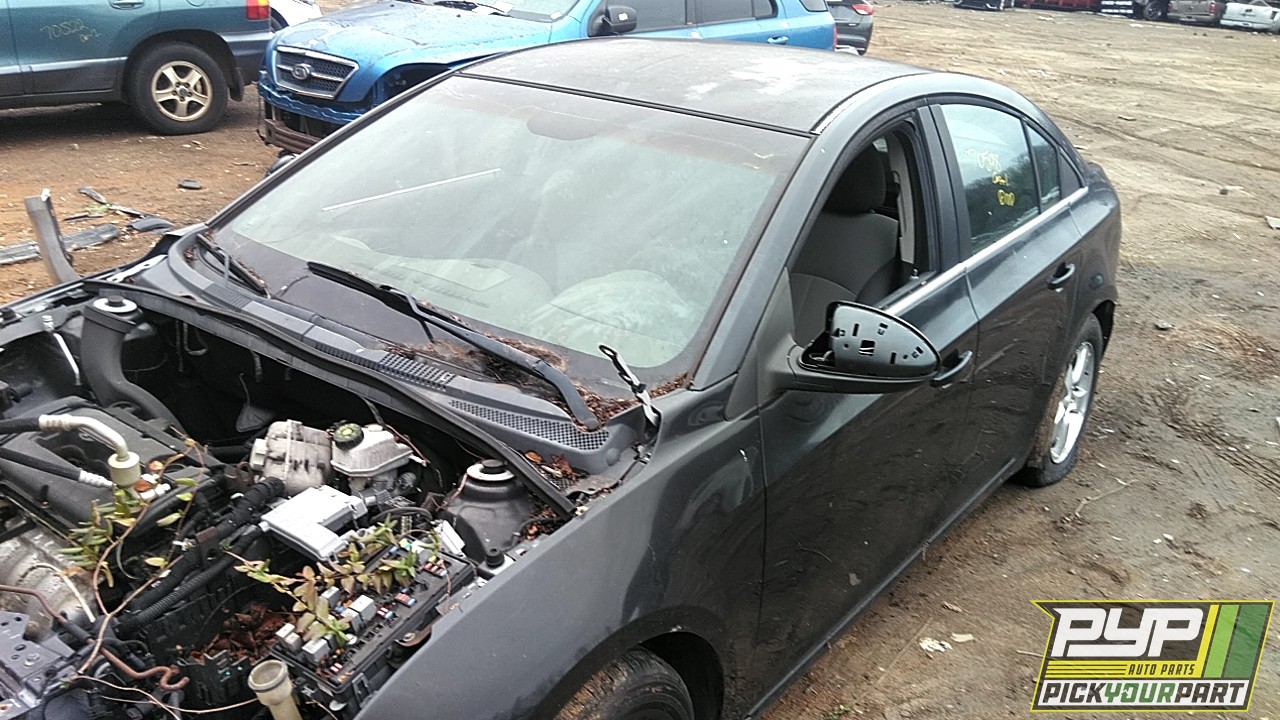 2011 CHEVROLET CRUZE partes disponibles