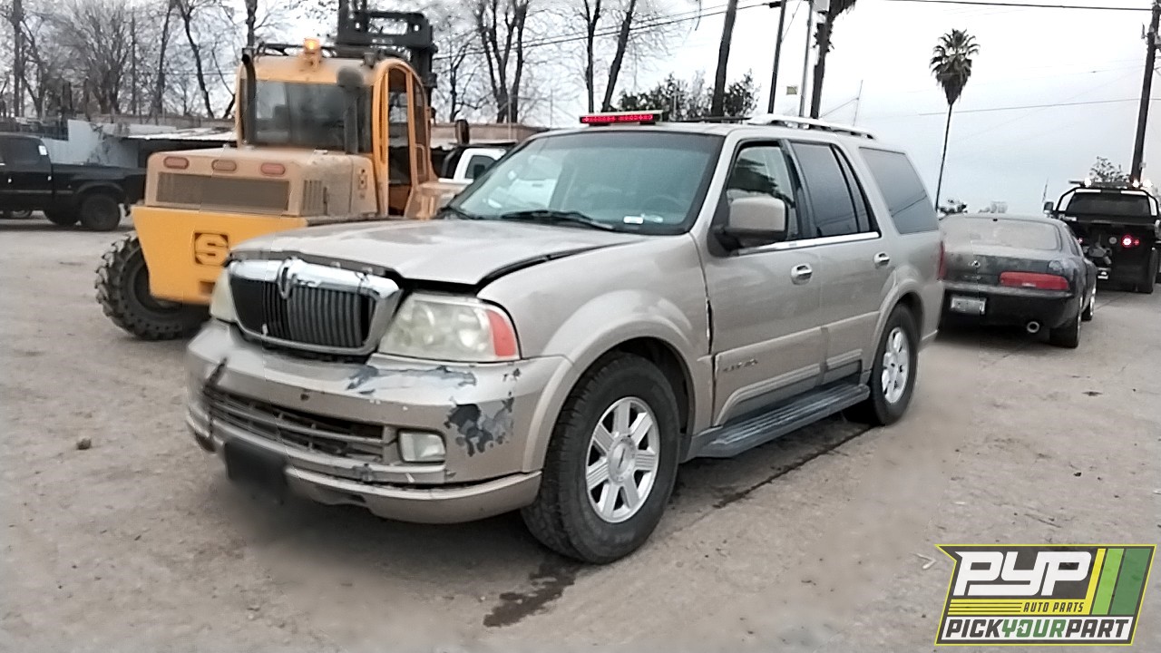 2004 LINCOLN NAVIGATOR partes disponibles