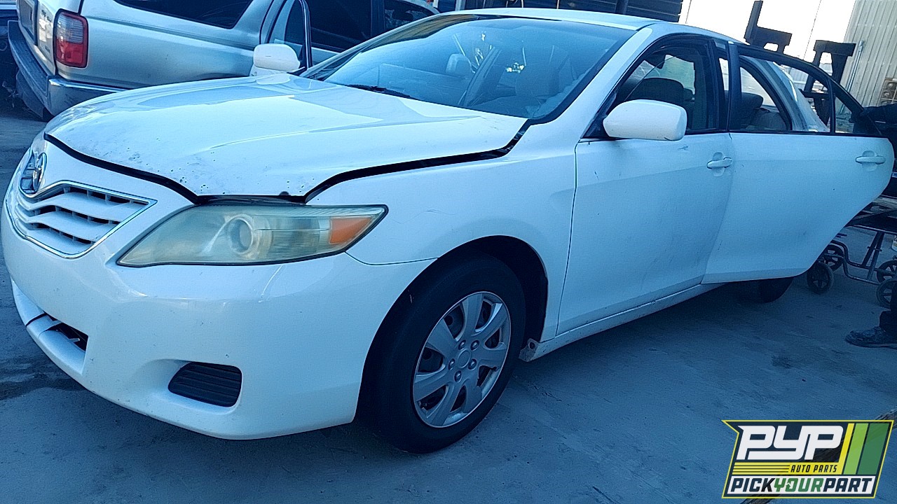 2010 TOYOTA CAMRY partes disponibles