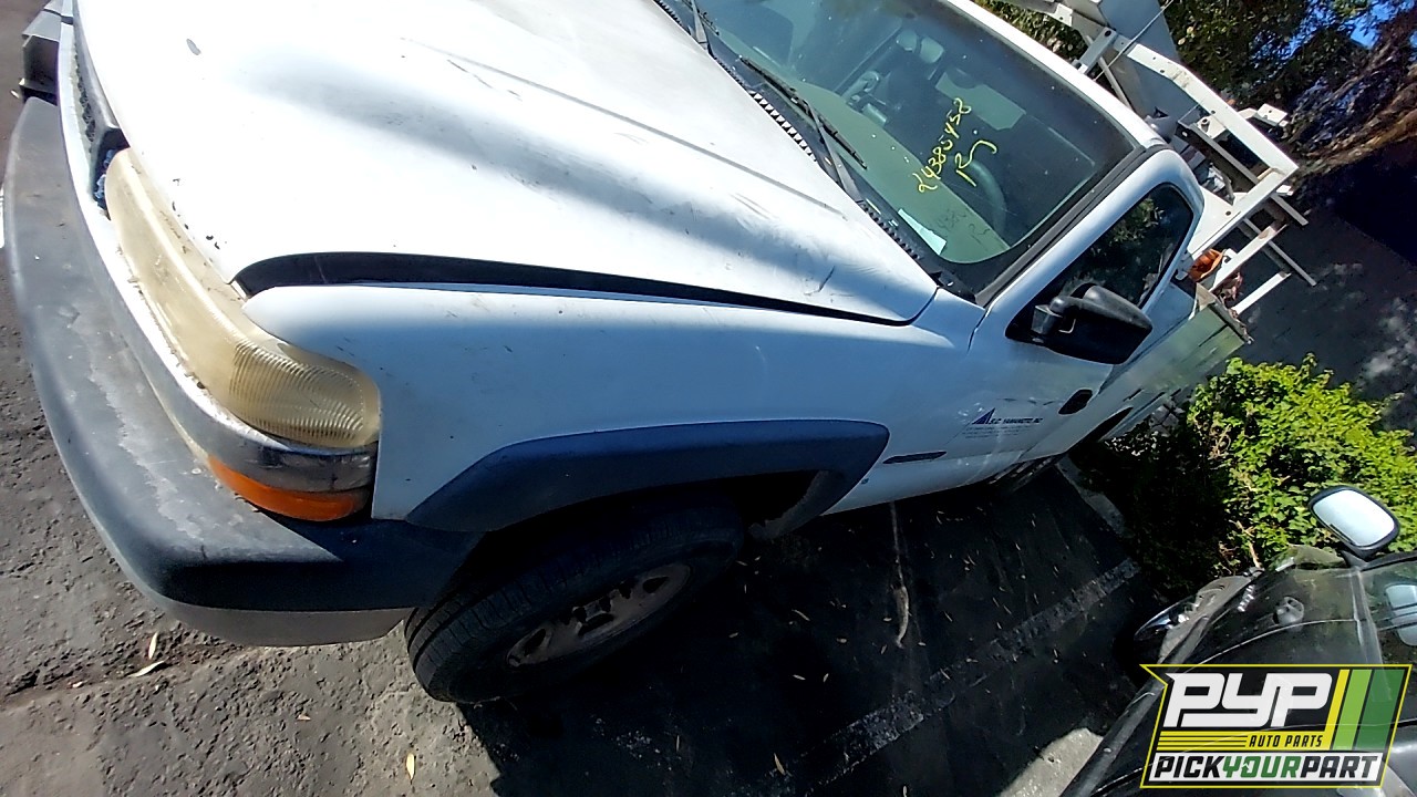 2002 CHEVROLET SILVERADO 2500 HD available for parts