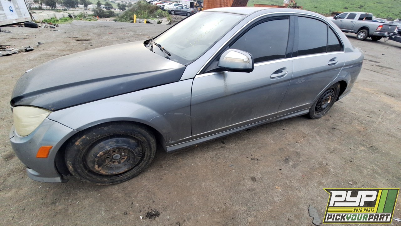 2008 MERCEDES-BENZ C350 partes disponibles