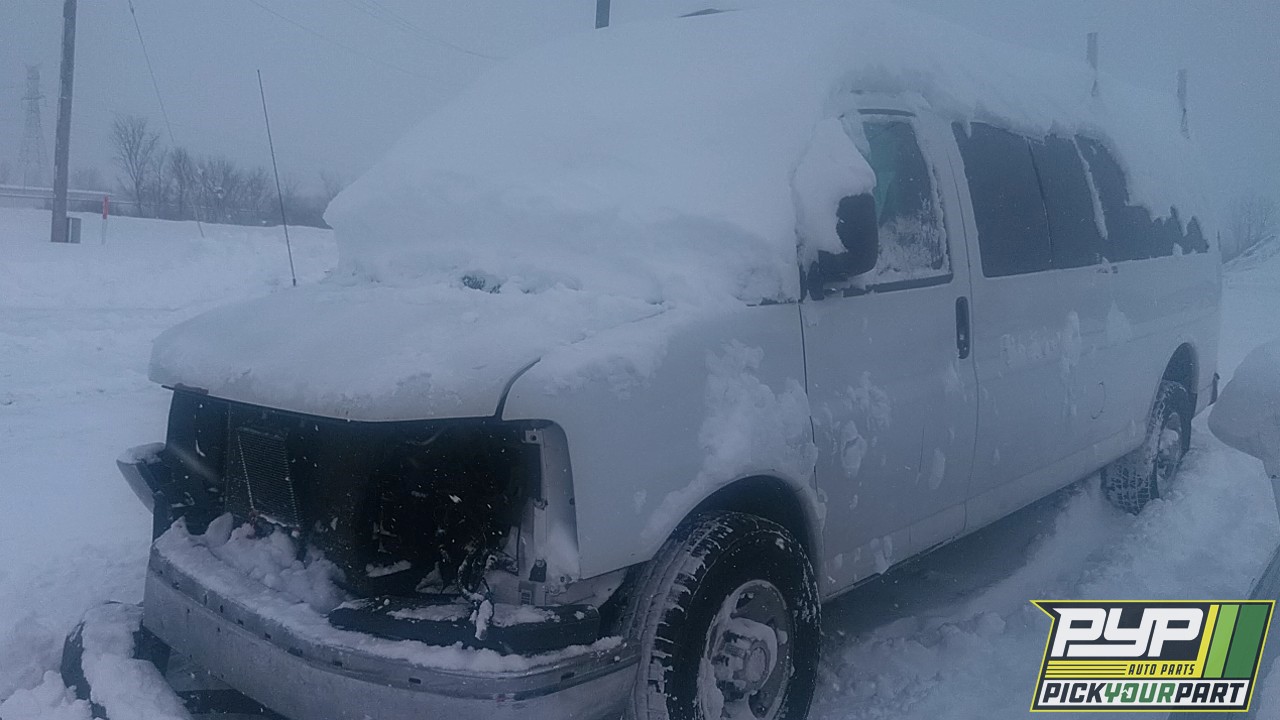 2017 CHEVROLET EXPRESS 3500 partes disponibles