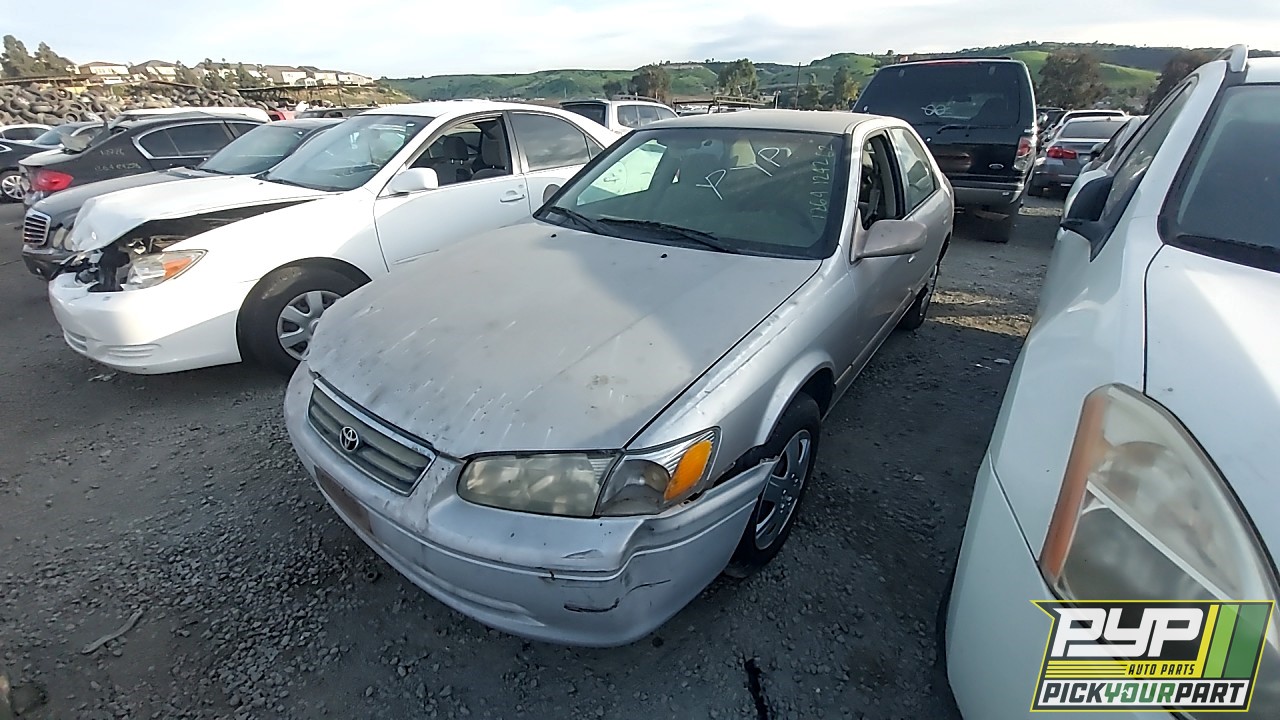 2000 TOYOTA CAMRY partes disponibles