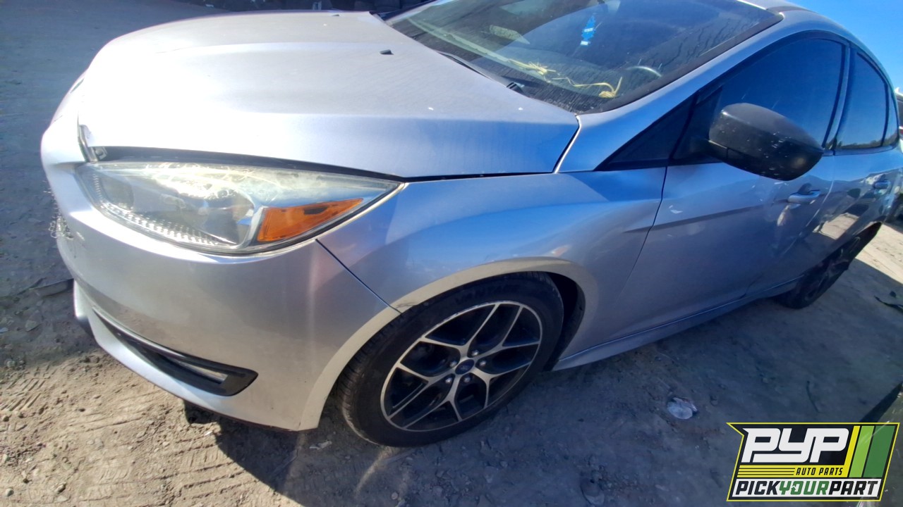 2015 FORD FOCUS partes disponibles