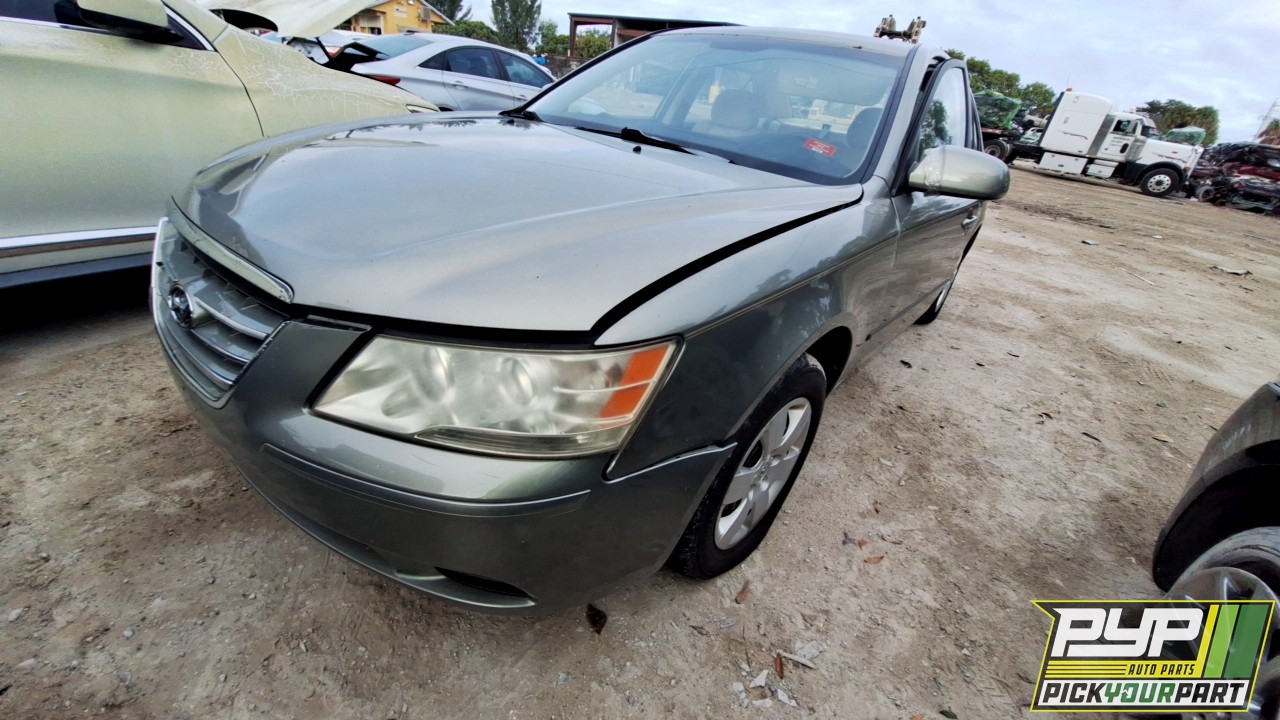 2009 HYUNDAI SONATA available for parts