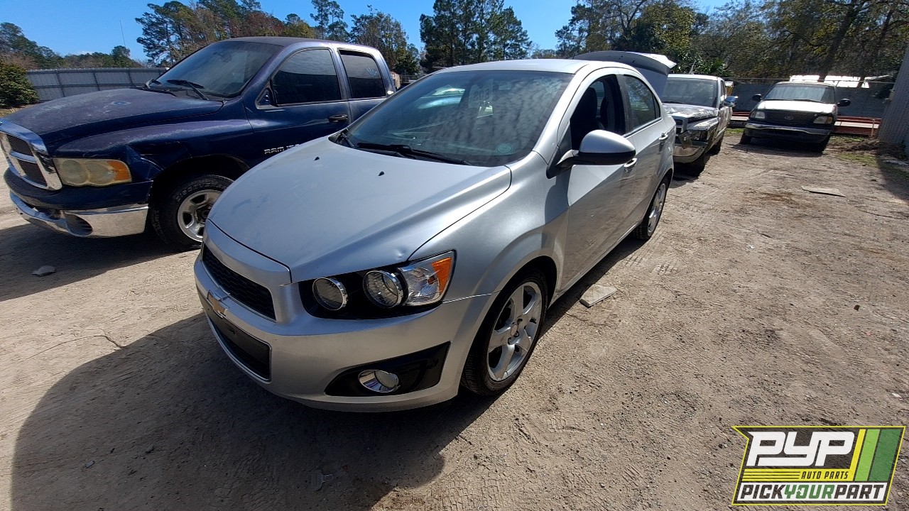 2016 CHEVROLET SONIC partes disponibles