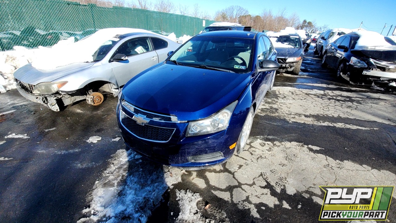 2013 CHEVROLET CRUZE partes disponibles