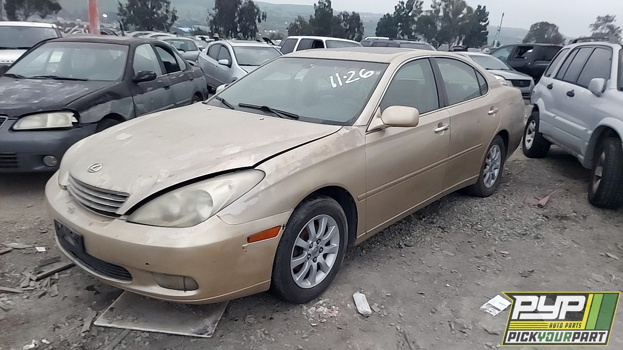 2002 LEXUS ES300 partes disponibles