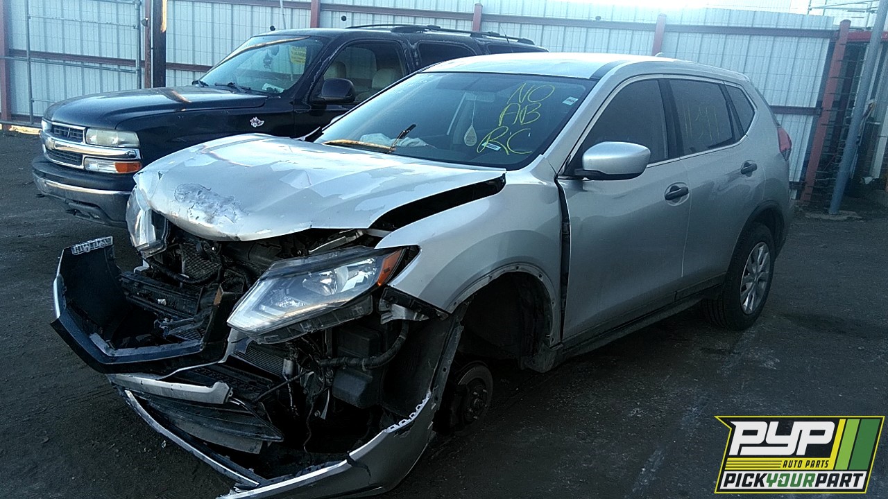 2017 NISSAN ROGUE partes disponibles