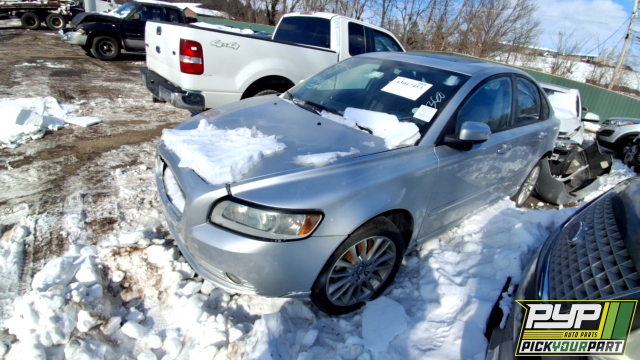 2010 VOLVO S40 partes disponibles