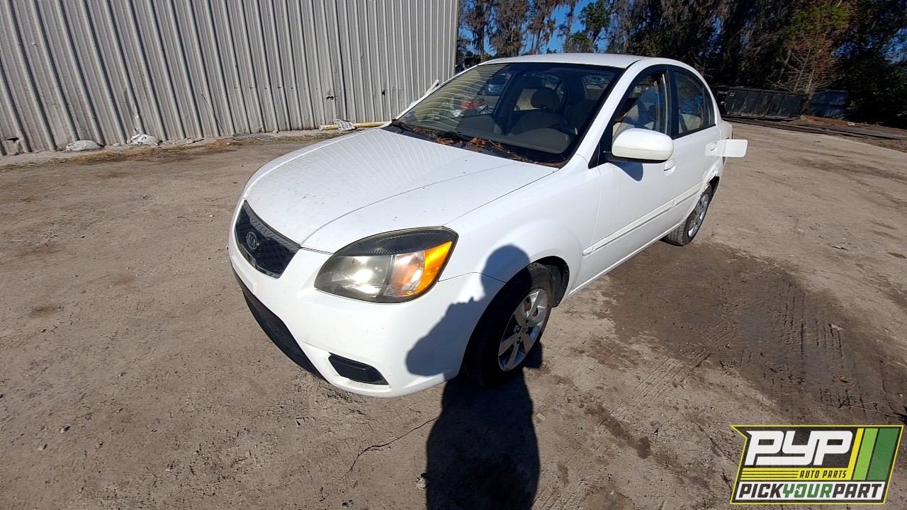 2011 KIA RIO partes disponibles