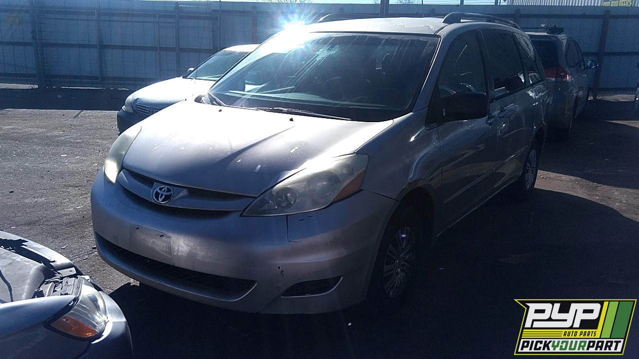 2006 TOYOTA SIENNA partes disponibles