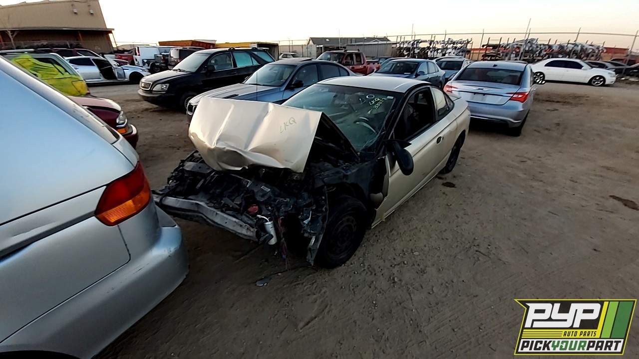 2001 SATURN SC1 available for parts