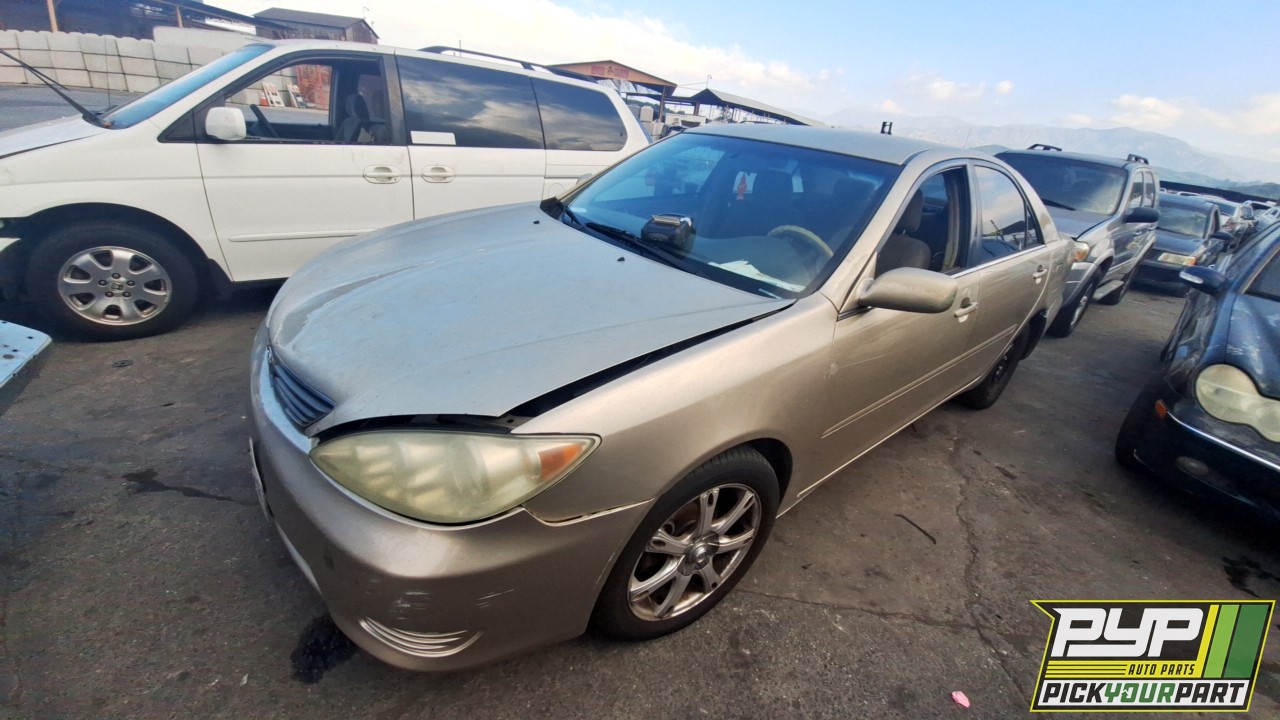 2006 TOYOTA CAMRY partes disponibles