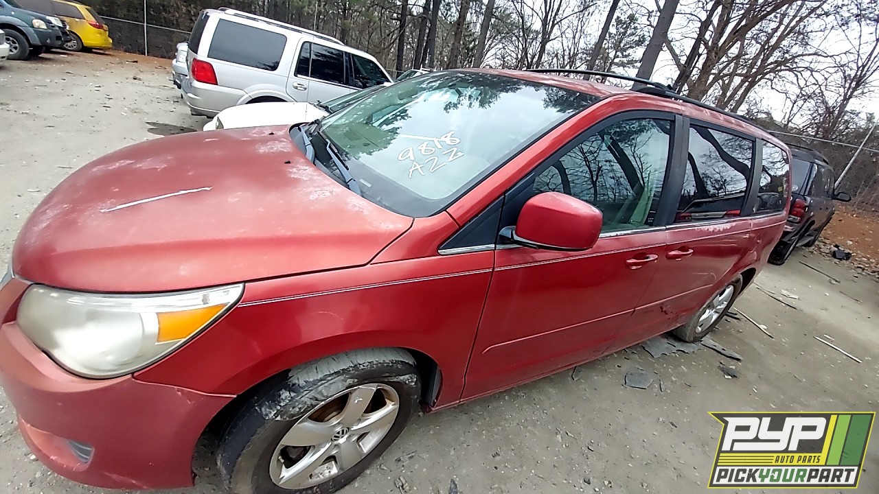 2009 VOLKSWAGEN ROUTAN partes disponibles