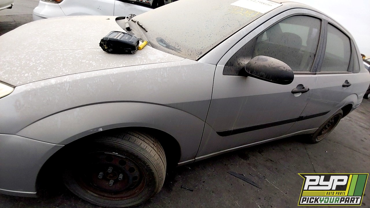 2001 FORD FOCUS available for parts