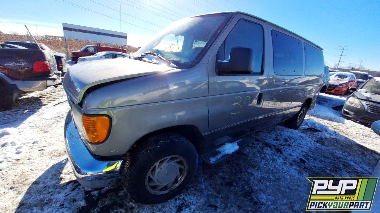 2003 FORD E-150 CLUB WAGON partes disponibles