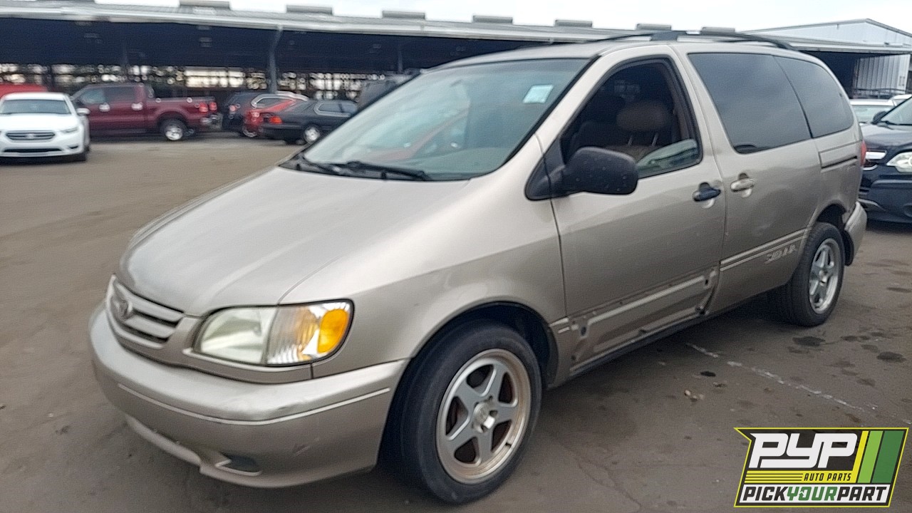 2002 TOYOTA SIENNA partes disponibles