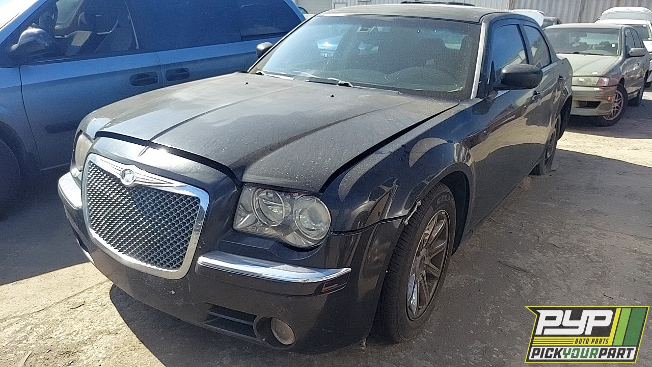 2008 CHRYSLER 300 available for parts