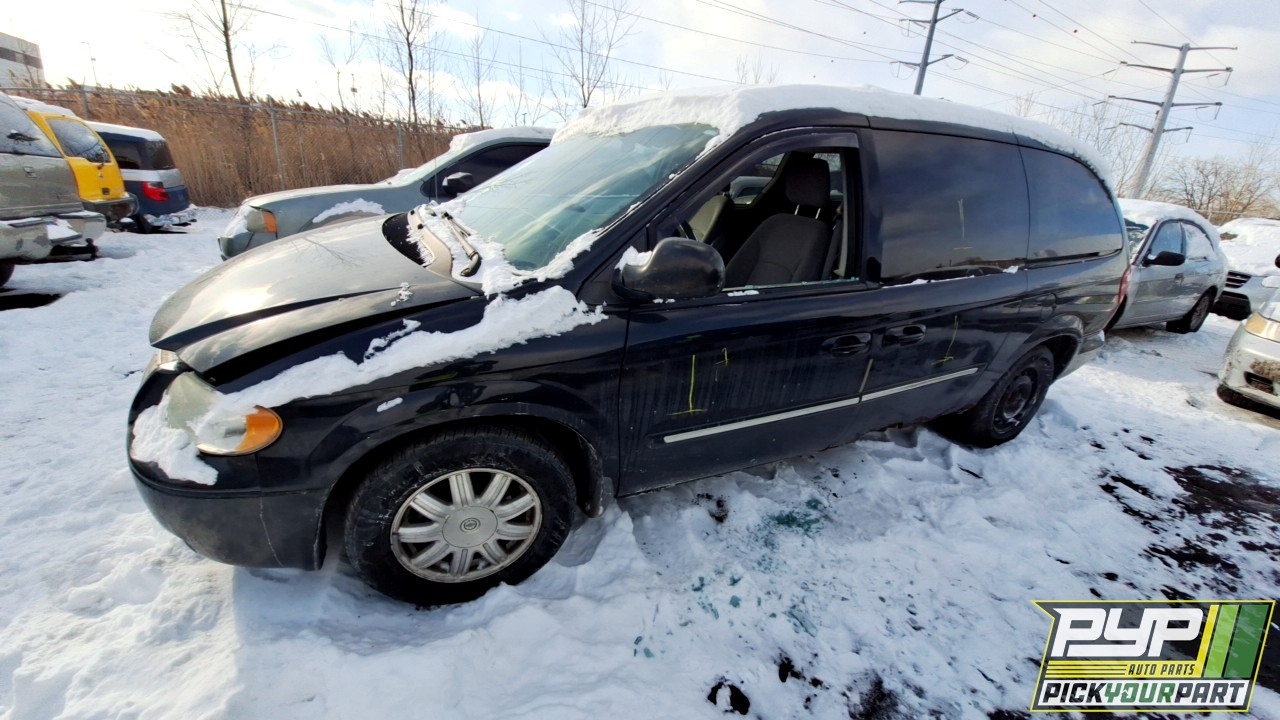 2007 CHRYSLER TOWN & COUNTRY available for parts