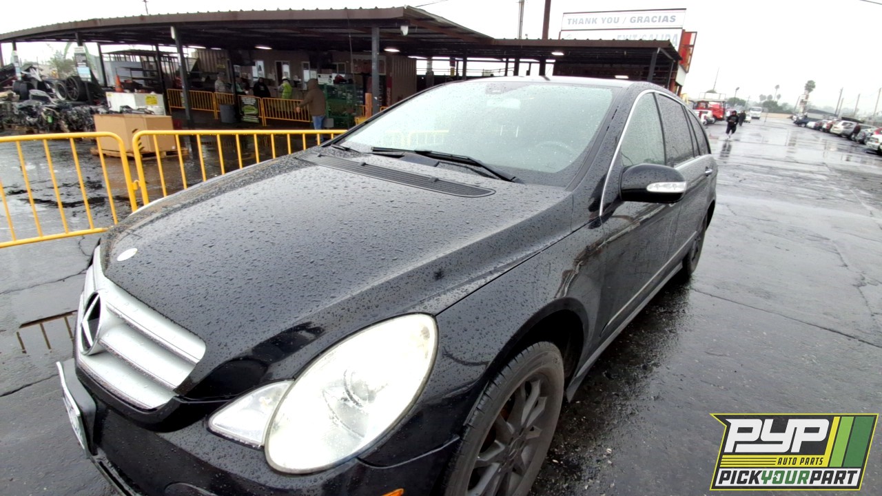 2006 MERCEDES-BENZ R500 partes disponibles