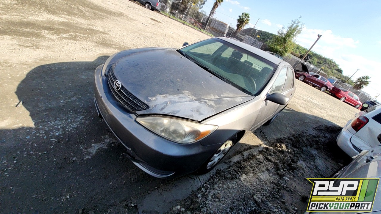 2004 TOYOTA CAMRY partes disponibles