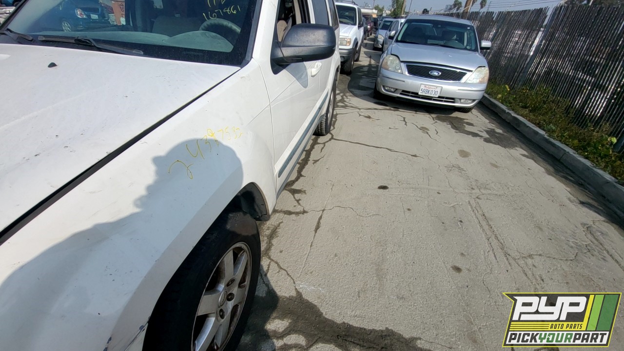 2009 JEEP GRAND CHEROKEE available for parts