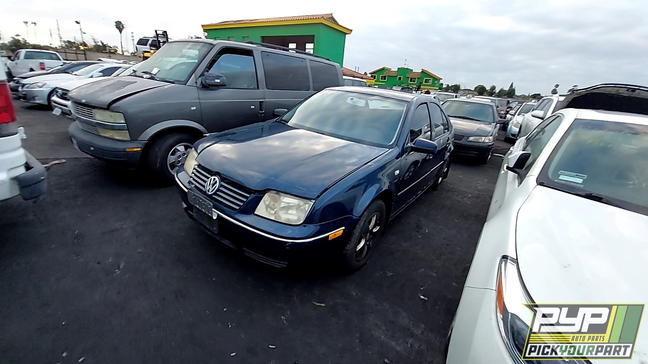 2004 VOLKSWAGEN JETTA partes disponibles