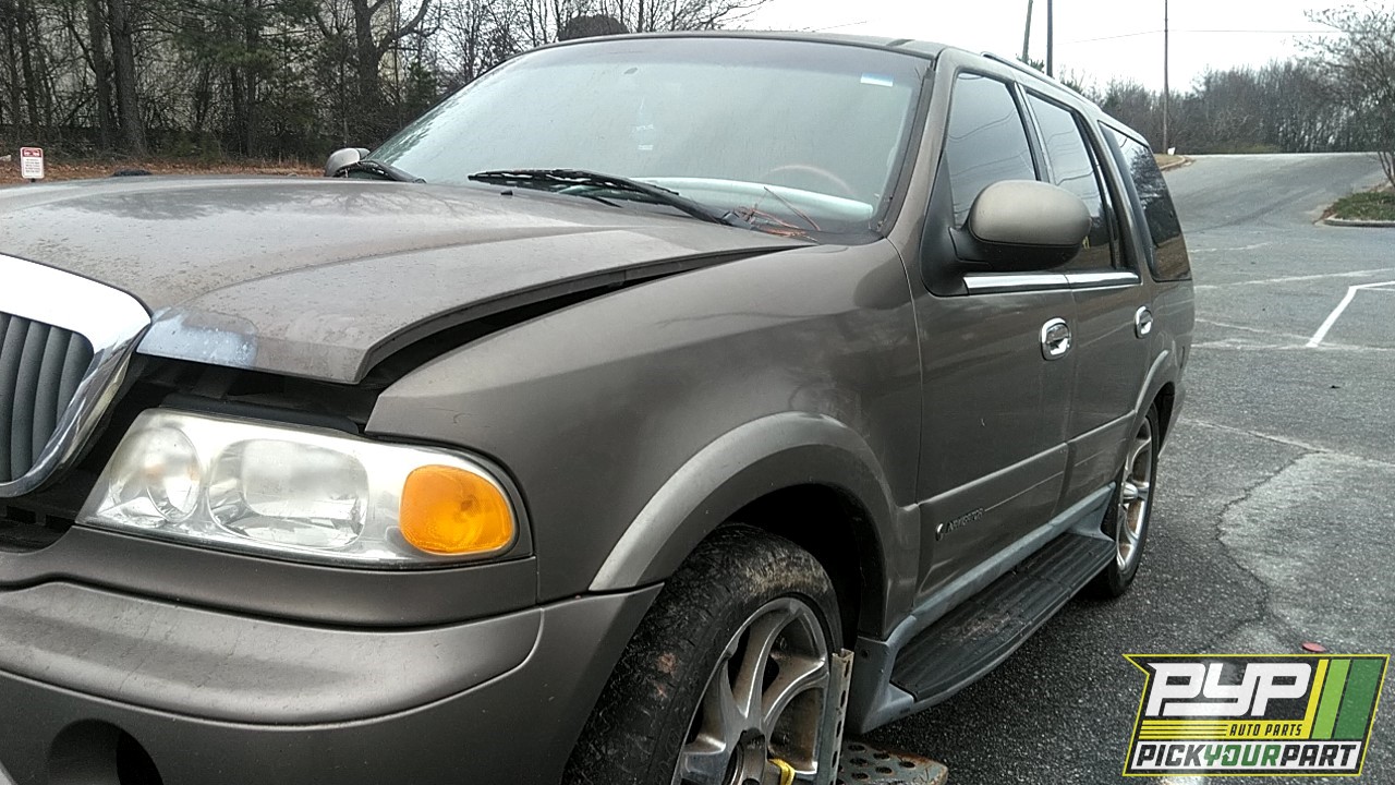 2002 LINCOLN NAVIGATOR partes disponibles