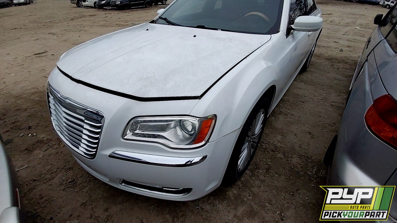 2014 CHRYSLER 300 available for parts