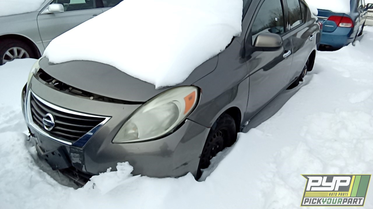 2014 NISSAN VERSA partes disponibles