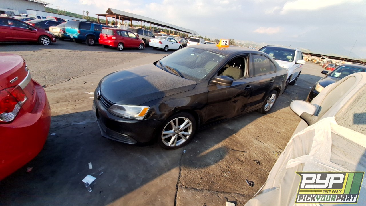 2012 VOLKSWAGEN JETTA partes disponibles