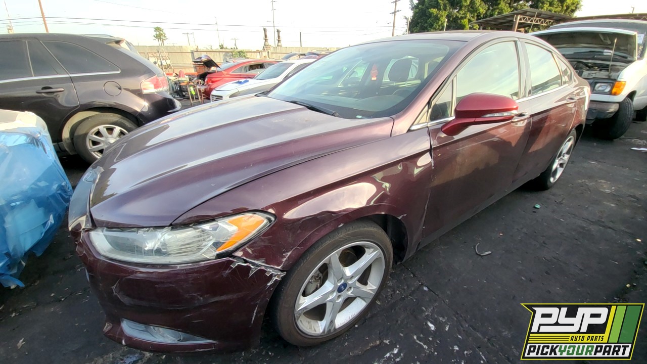 2013 FORD FUSION partes disponibles