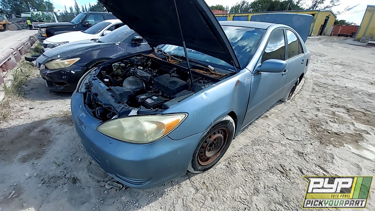 2003 TOYOTA CAMRY partes disponibles