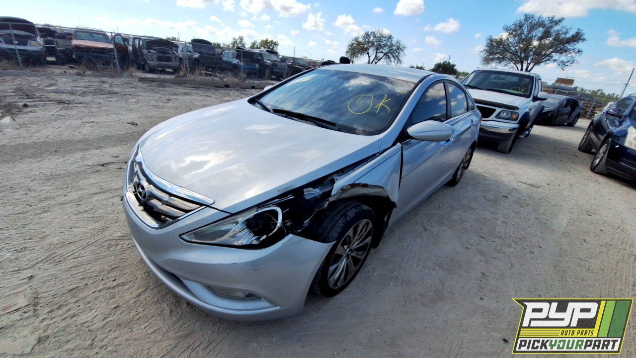 2013 HYUNDAI SONATA available for parts